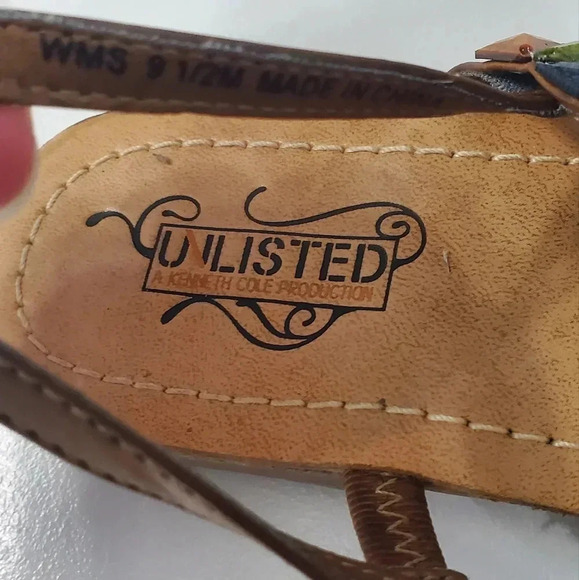 UNLISTED by Kenneth Cole Gem Sandals - Picture 5 of 7